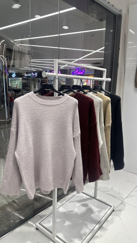 بلوز صوف ناعمة