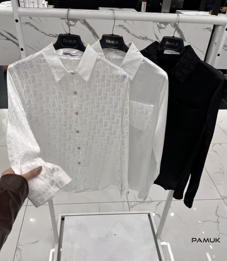 نقشة dior أبيض