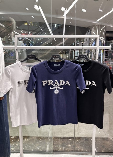 بلوز PRADA🤩