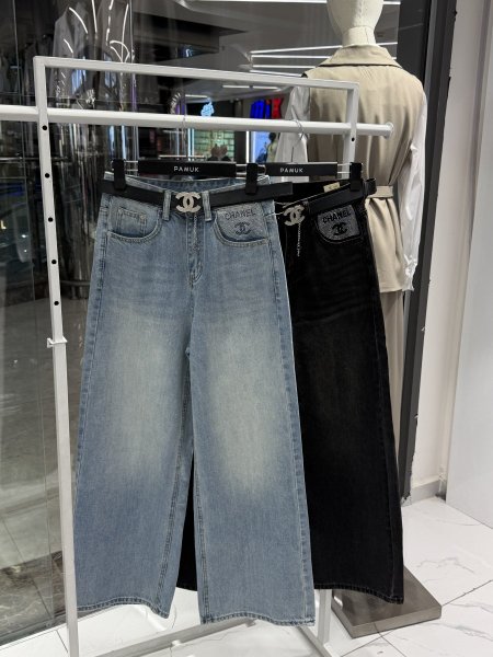 بنطلون جينز chanel
