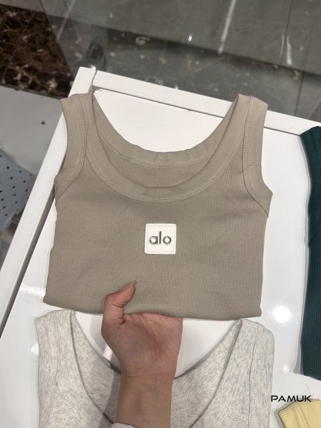 بيج غامق