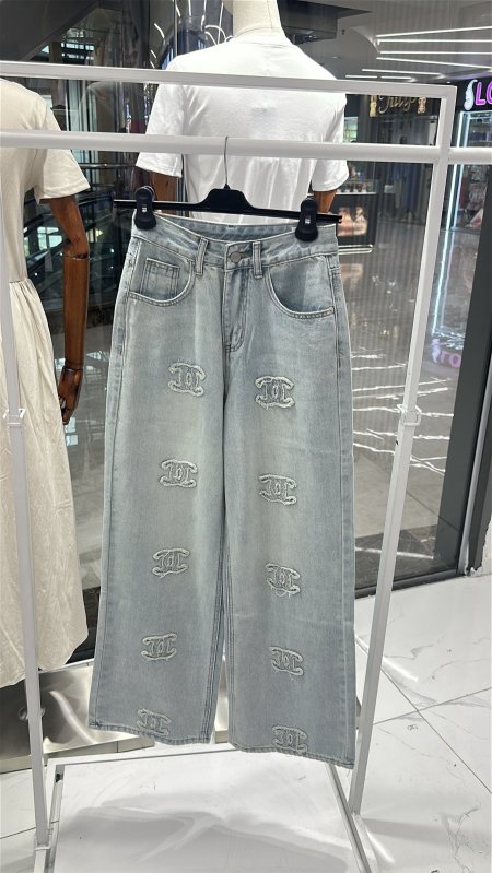 جينز chanel