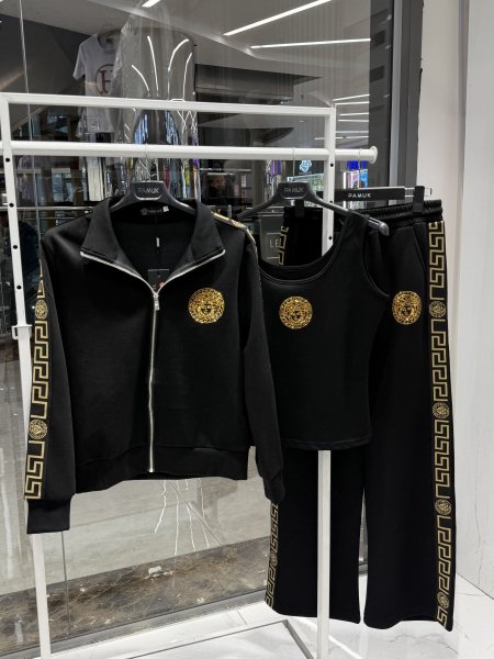تريننج VERSACE ( ٣ قطع )🔥 master quality